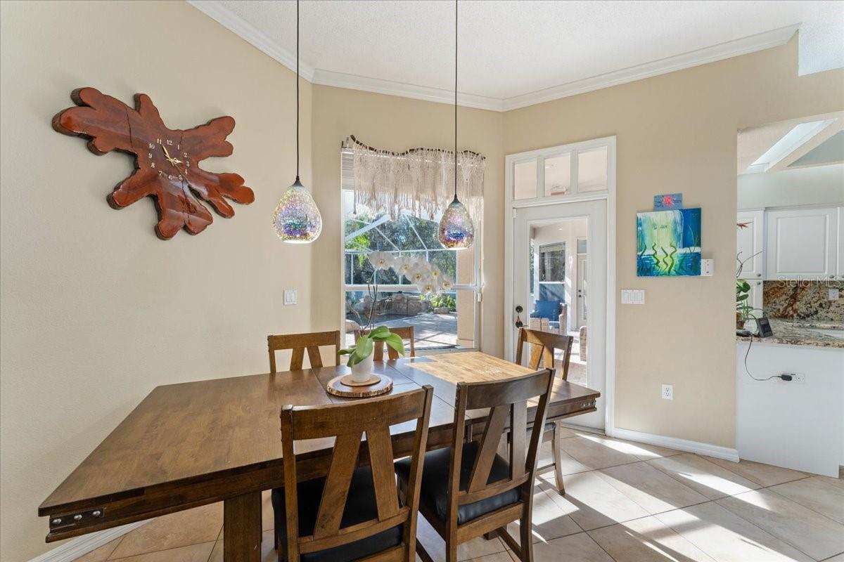 Image 25 of 75 For 13624 Cooper Road