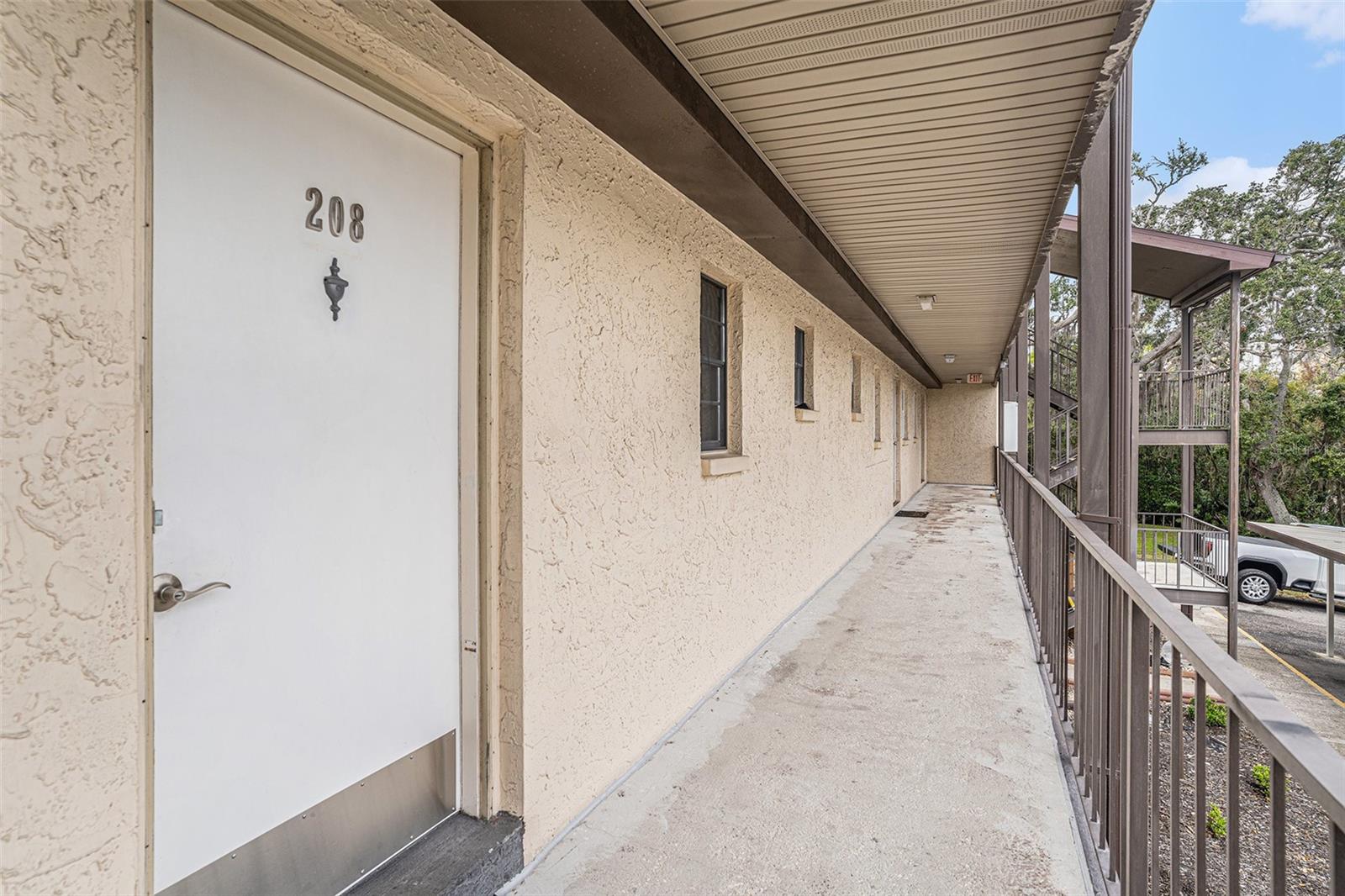 Image 4 of 26 For 5245 Amulet Drive 208