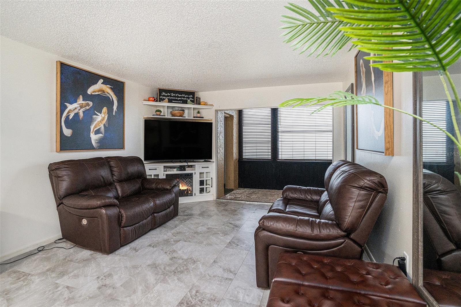 Image 8 of 26 For 5245 Amulet Drive 208