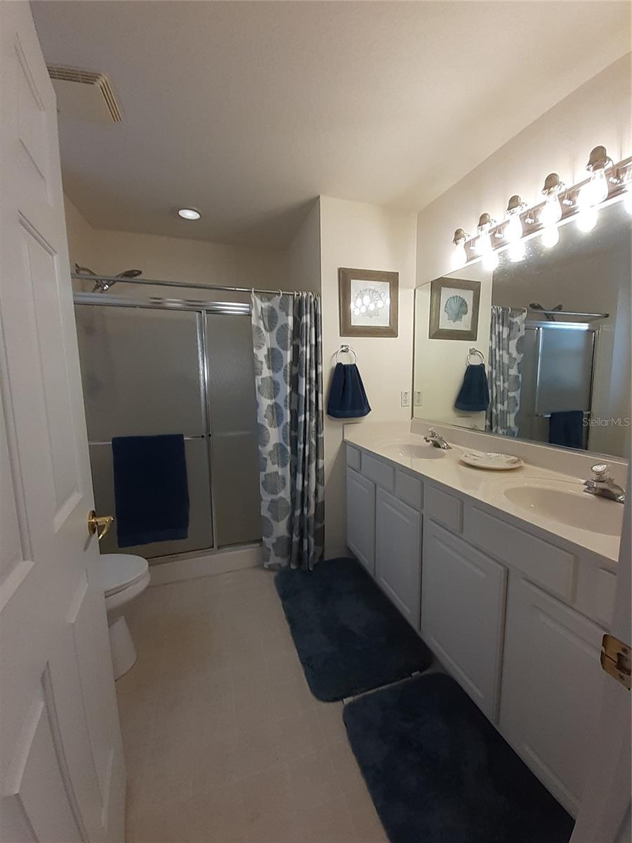 Image 16 of 25 For 11655 140th Lane