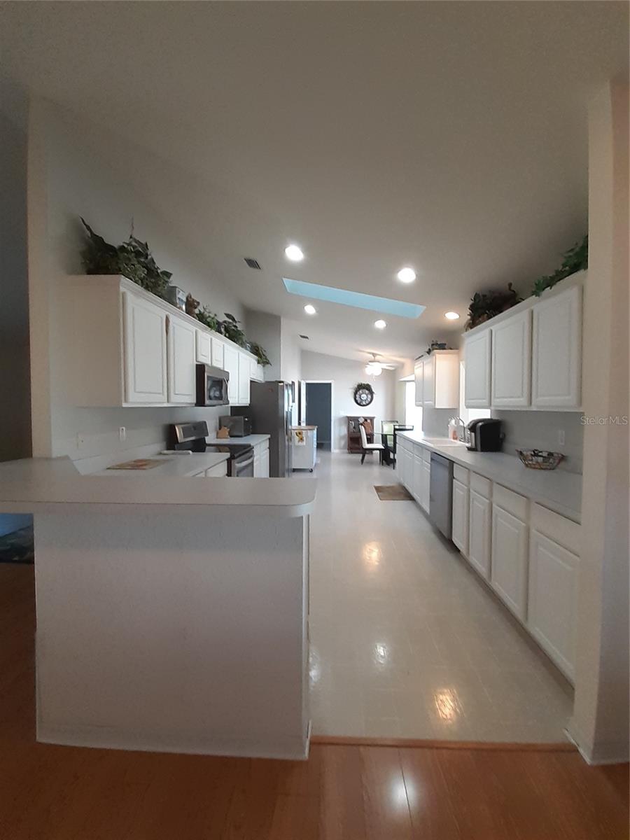 Image 5 of 25 For 11655 140th Lane