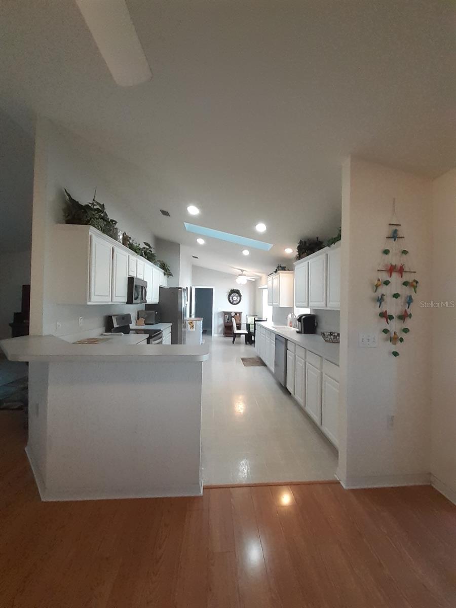 Image 6 of 25 For 11655 140th Lane