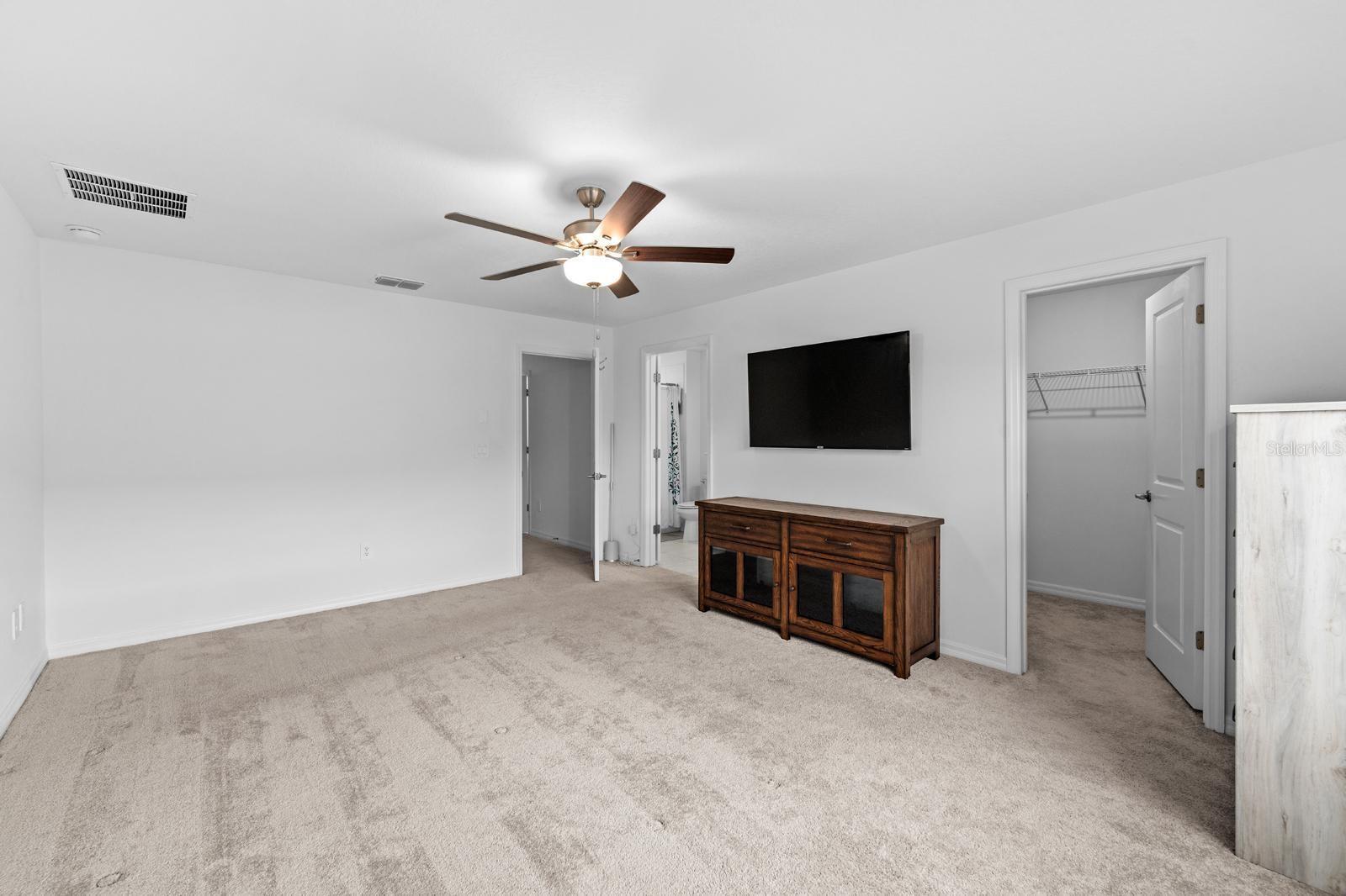 Image 11 of 36 For 10305 Trumpet Honeysuckle Way