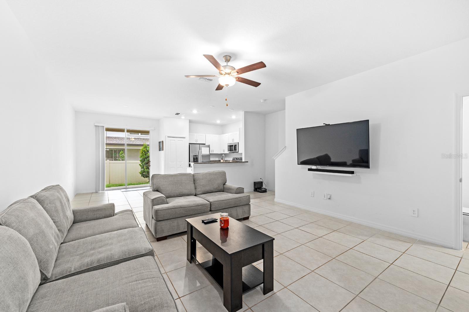 Image 3 of 36 For 10305 Trumpet Honeysuckle Way