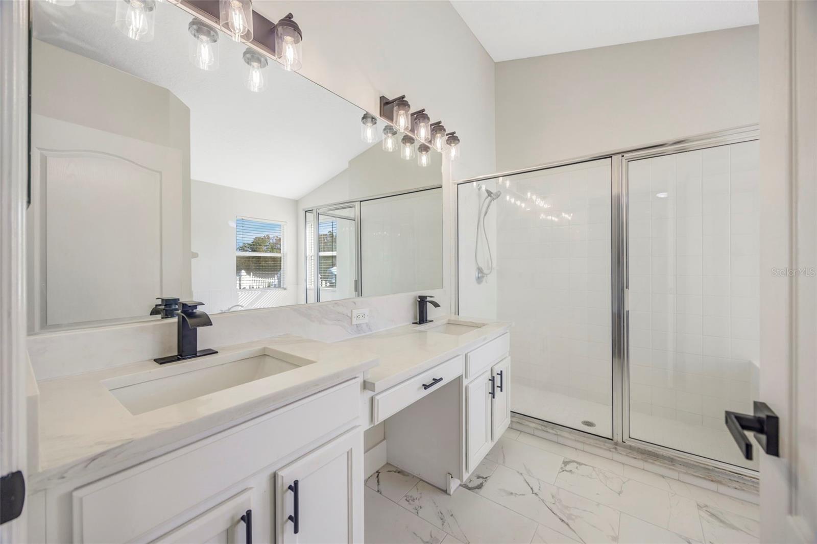 Image 23 of 61 For 19026 Fishermans Bend Drive