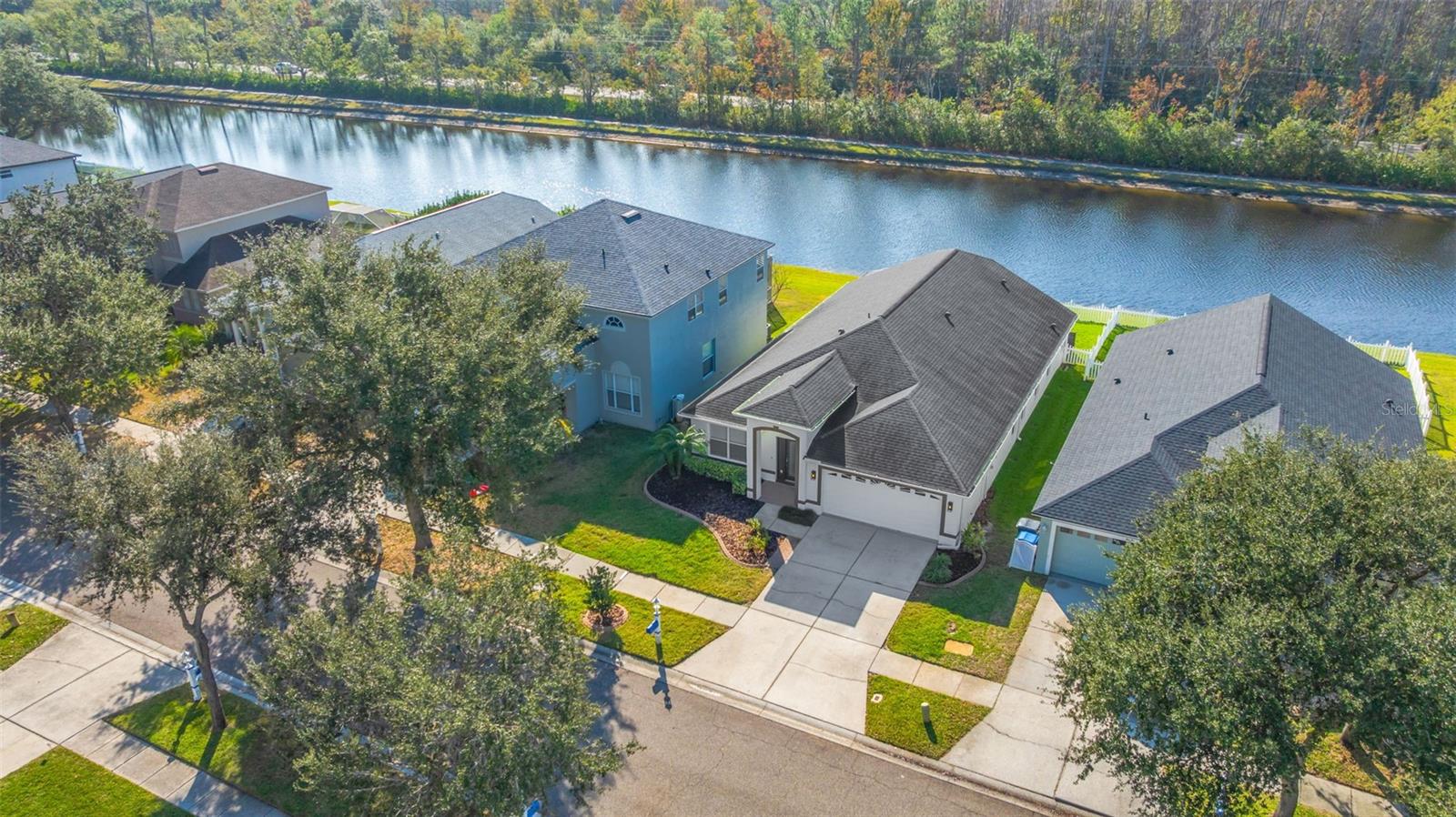 Image 3 of 61 For 19026 Fishermans Bend Drive