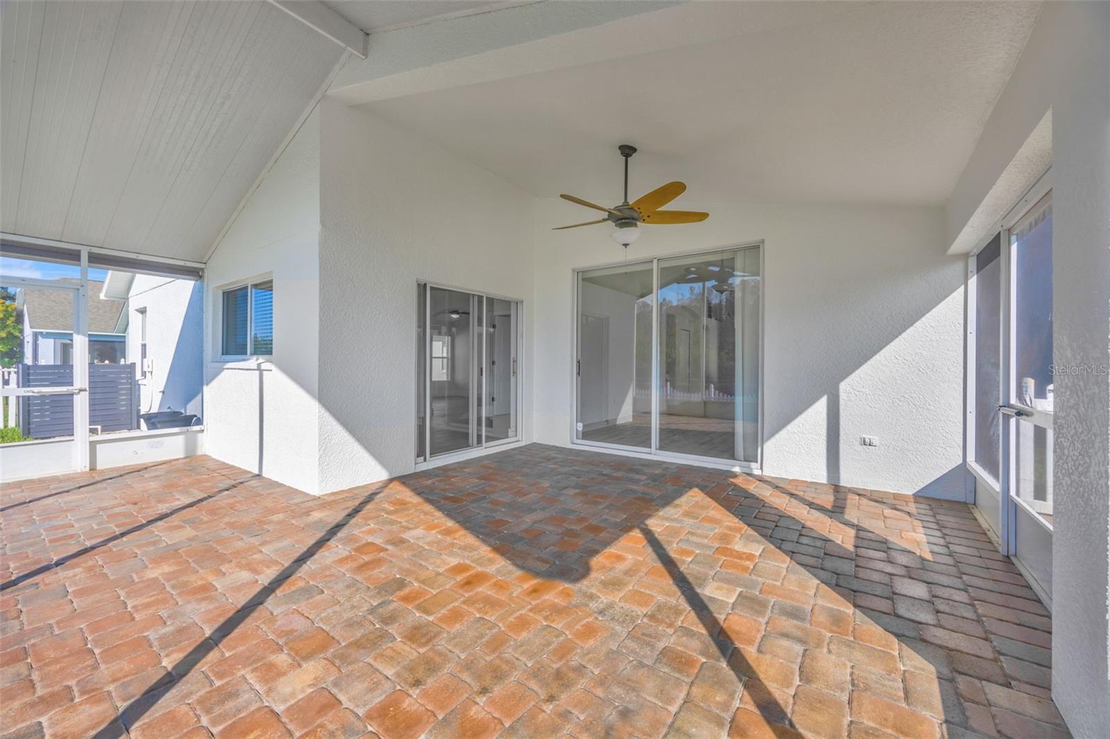 Image 35 of 61 For 19026 Fishermans Bend Drive