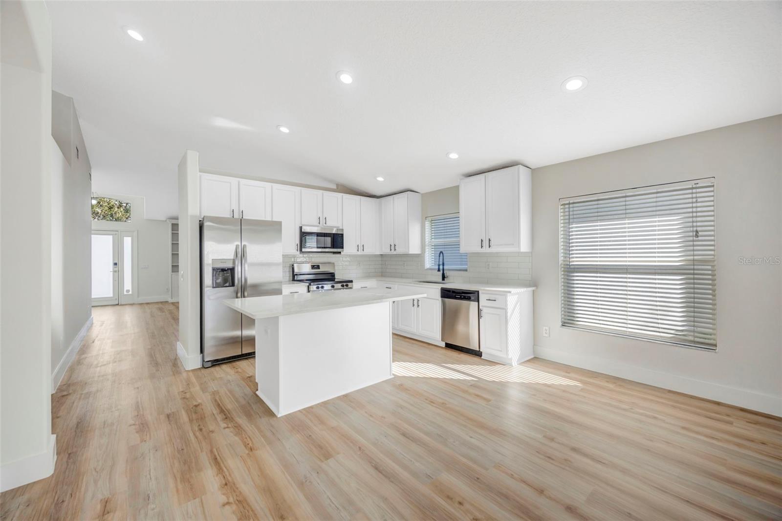 Image 9 of 61 For 19026 Fishermans Bend Drive