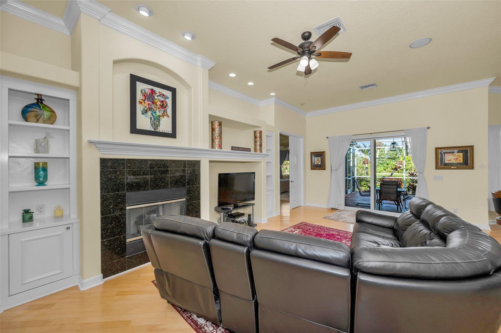 Image 8 of 36 For 9865 Sago Point Drive