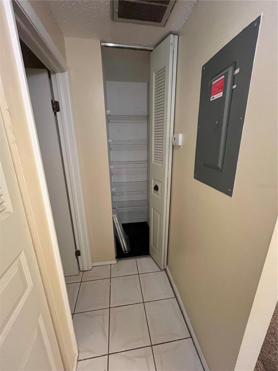 Image 10 of 28 For 211 Corkwood Lane