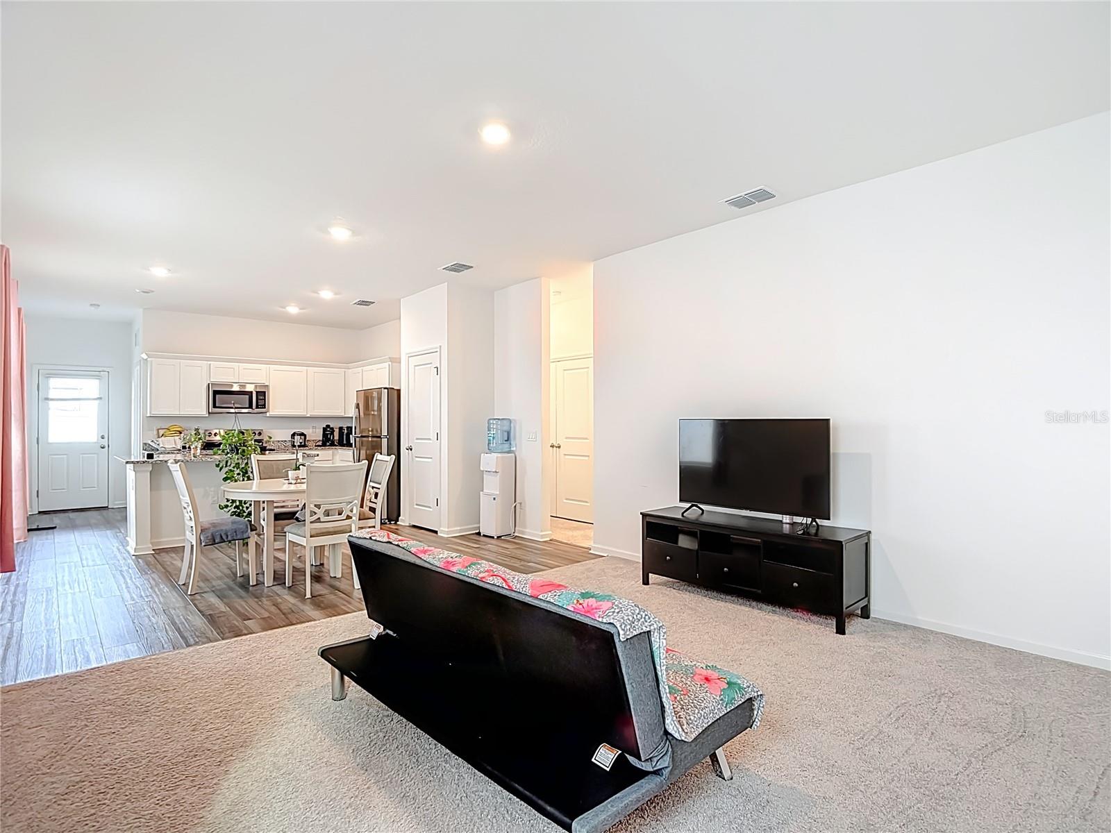 Image 5 of 28 For 38345 Honeysuckle Drive