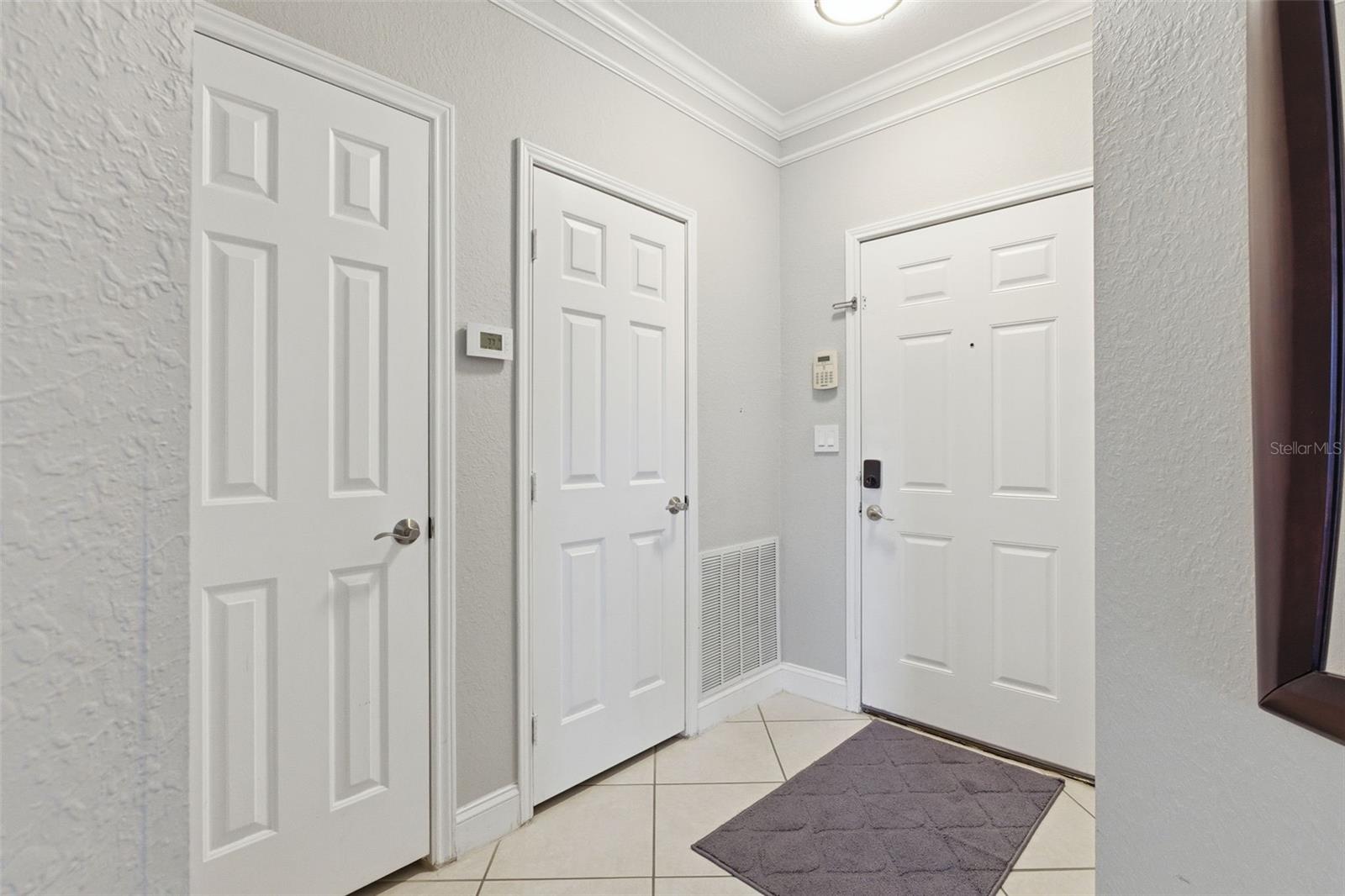 Image 11 of 68 For 4345 Bayside Village Drive 302