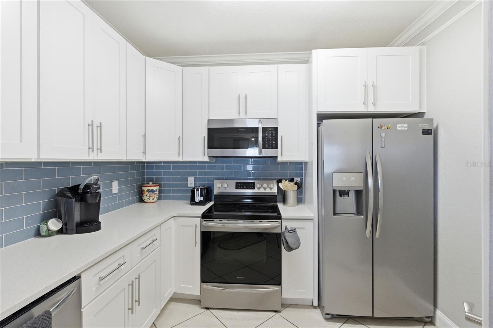 Image 16 of 68 For 4345 Bayside Village Drive 302