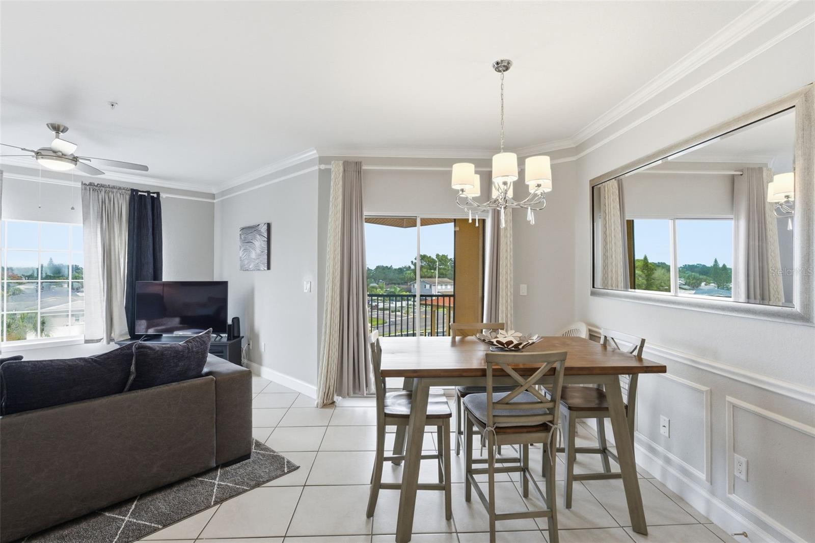 Image 21 of 68 For 4345 Bayside Village Drive 302