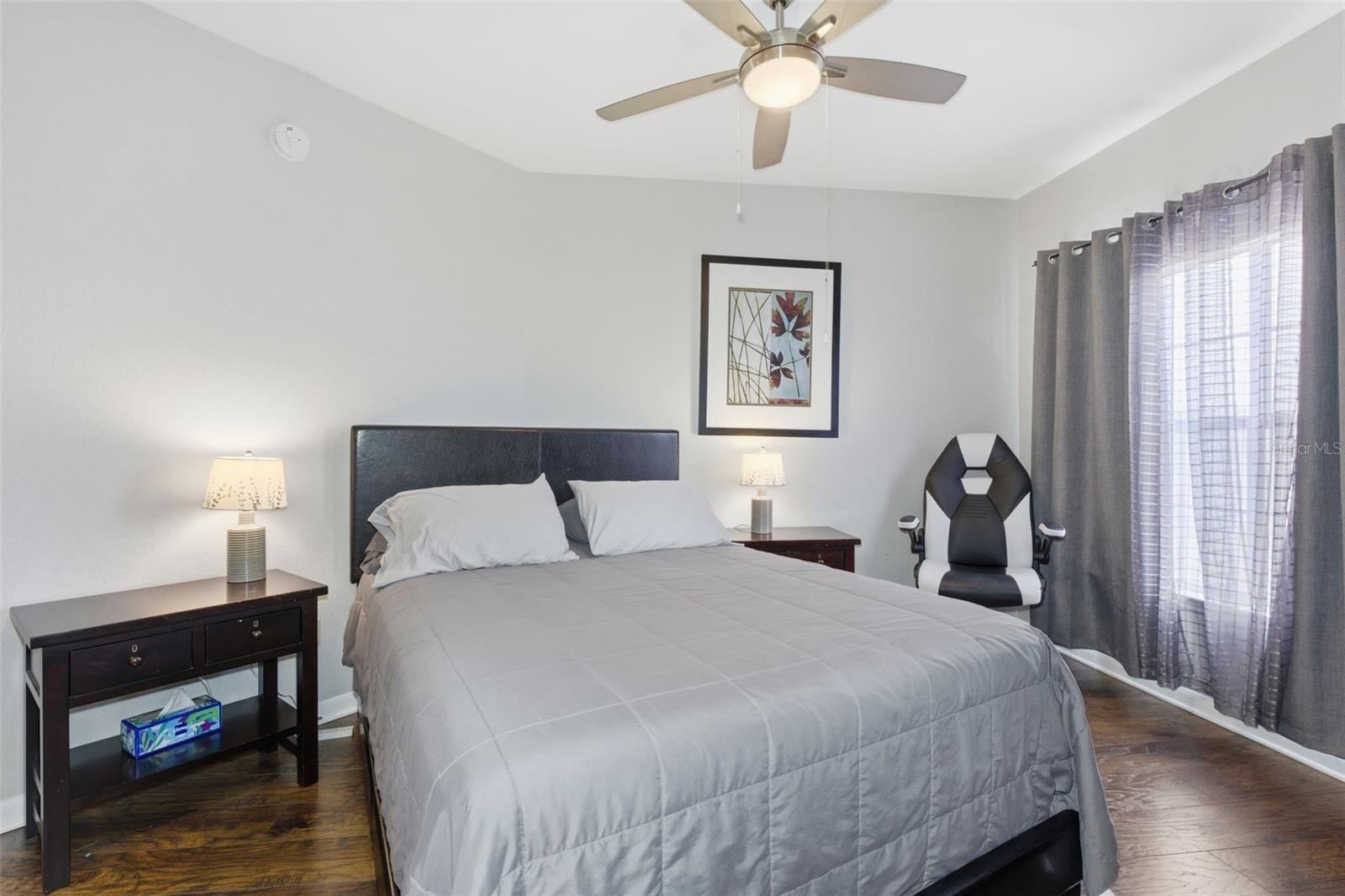 Image 24 of 68 For 4345 Bayside Village Drive 302