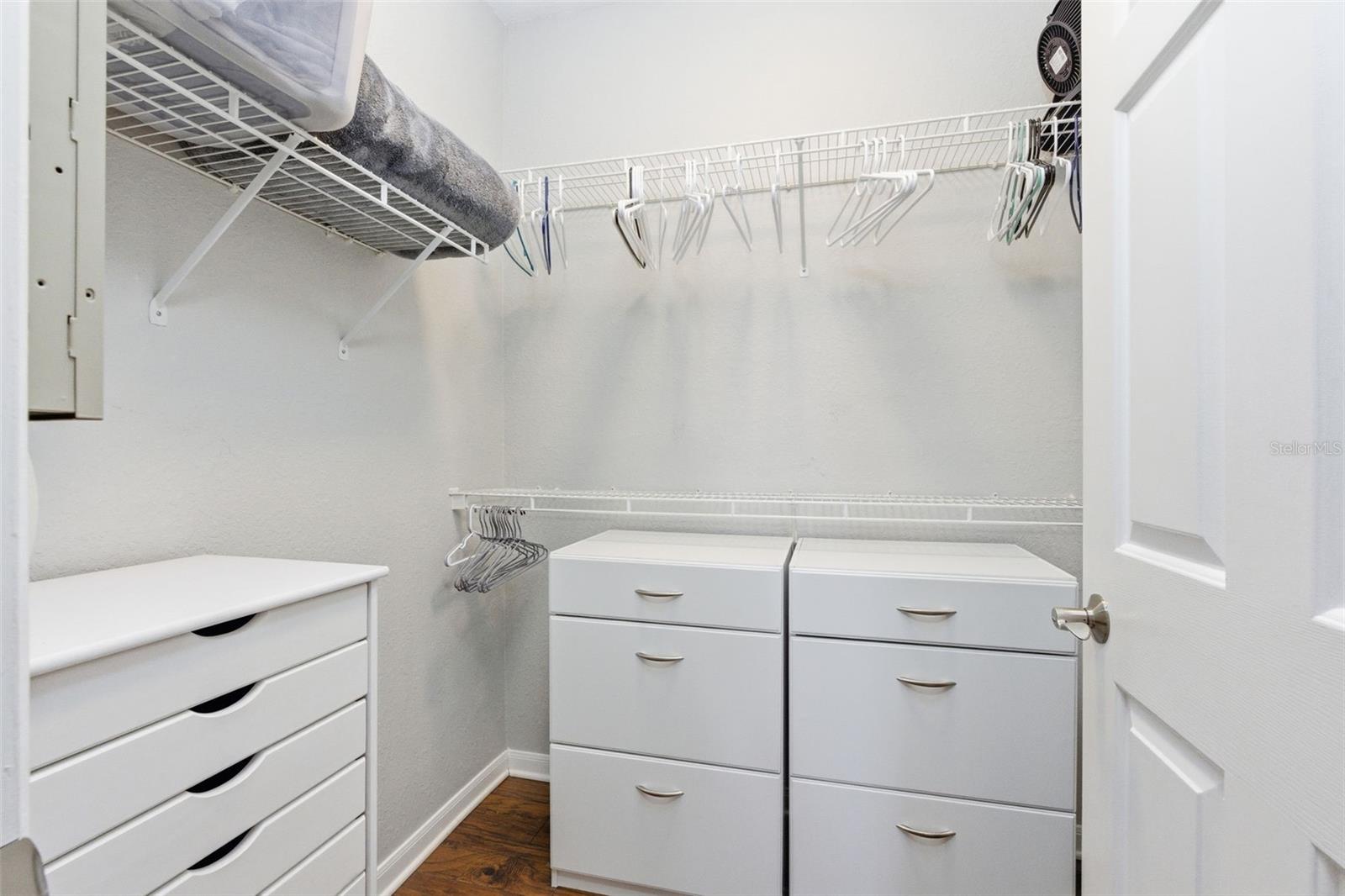 Image 25 of 68 For 4345 Bayside Village Drive 302