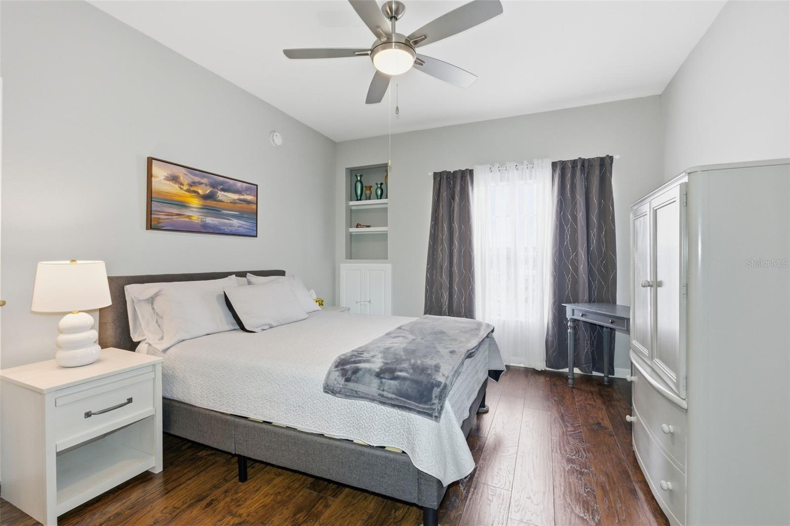 Image 28 of 68 For 4345 Bayside Village Drive 302