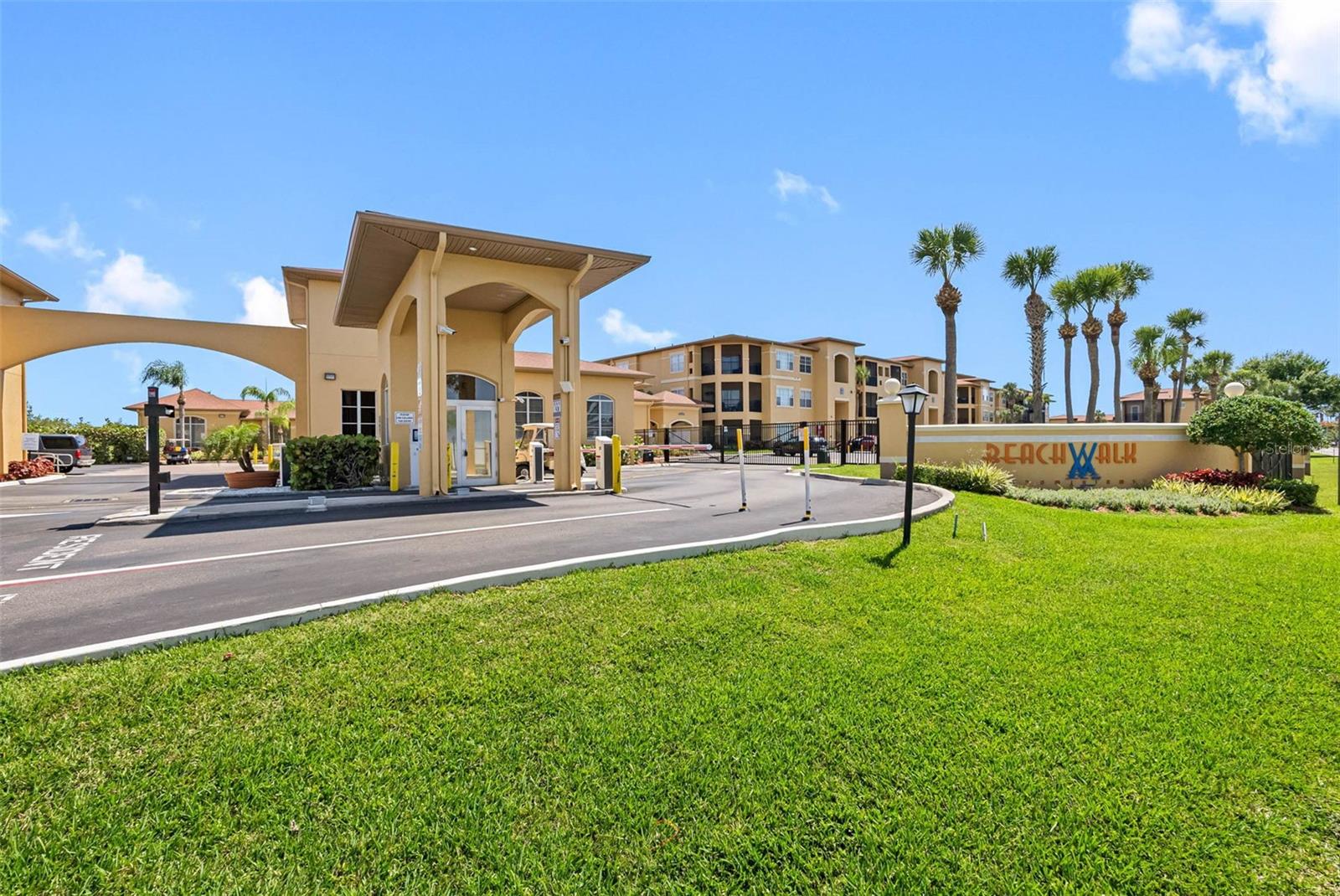 Image 3 of 68 For 4345 Bayside Village Drive 302