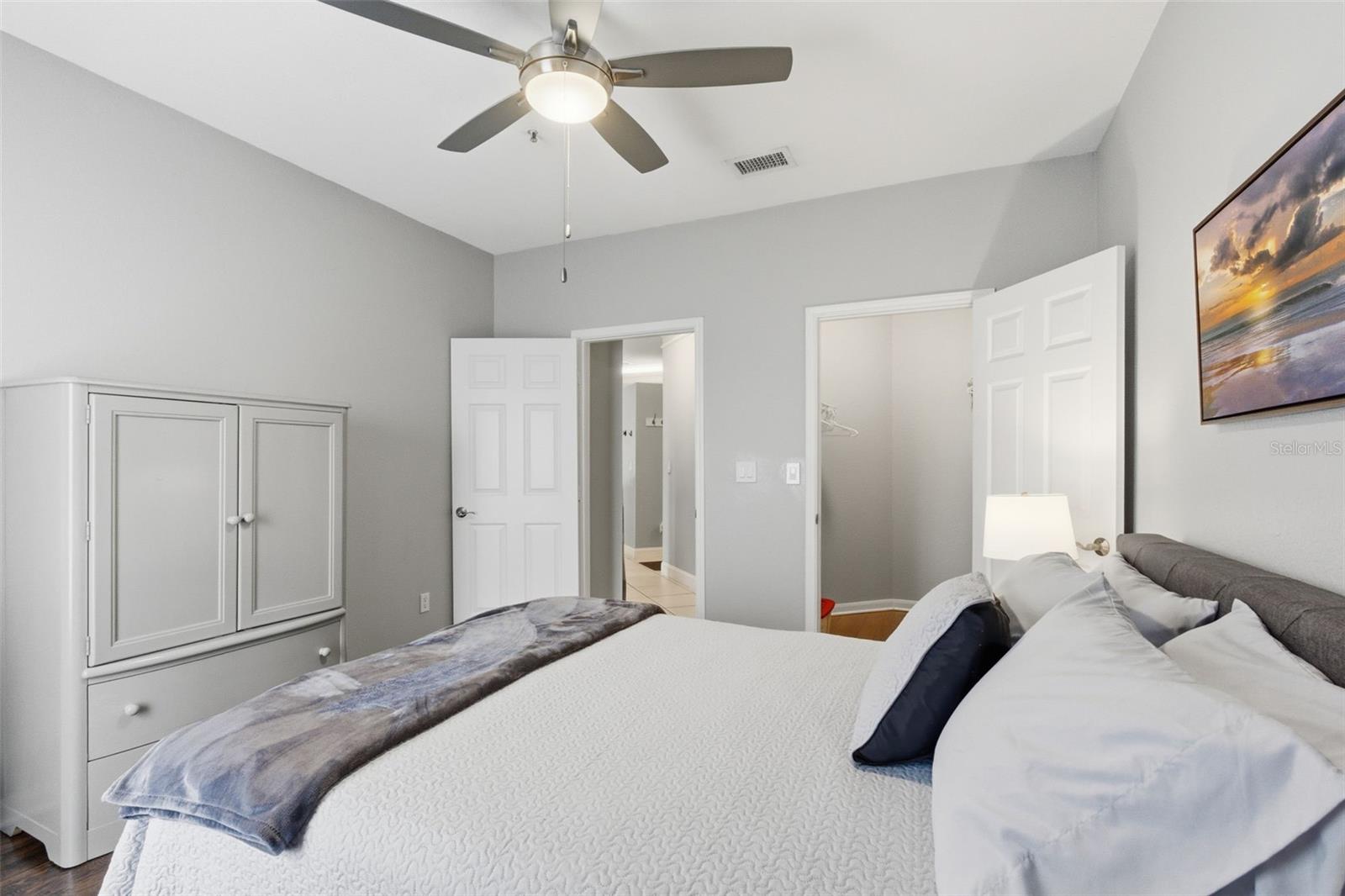 Image 30 of 68 For 4345 Bayside Village Drive 302