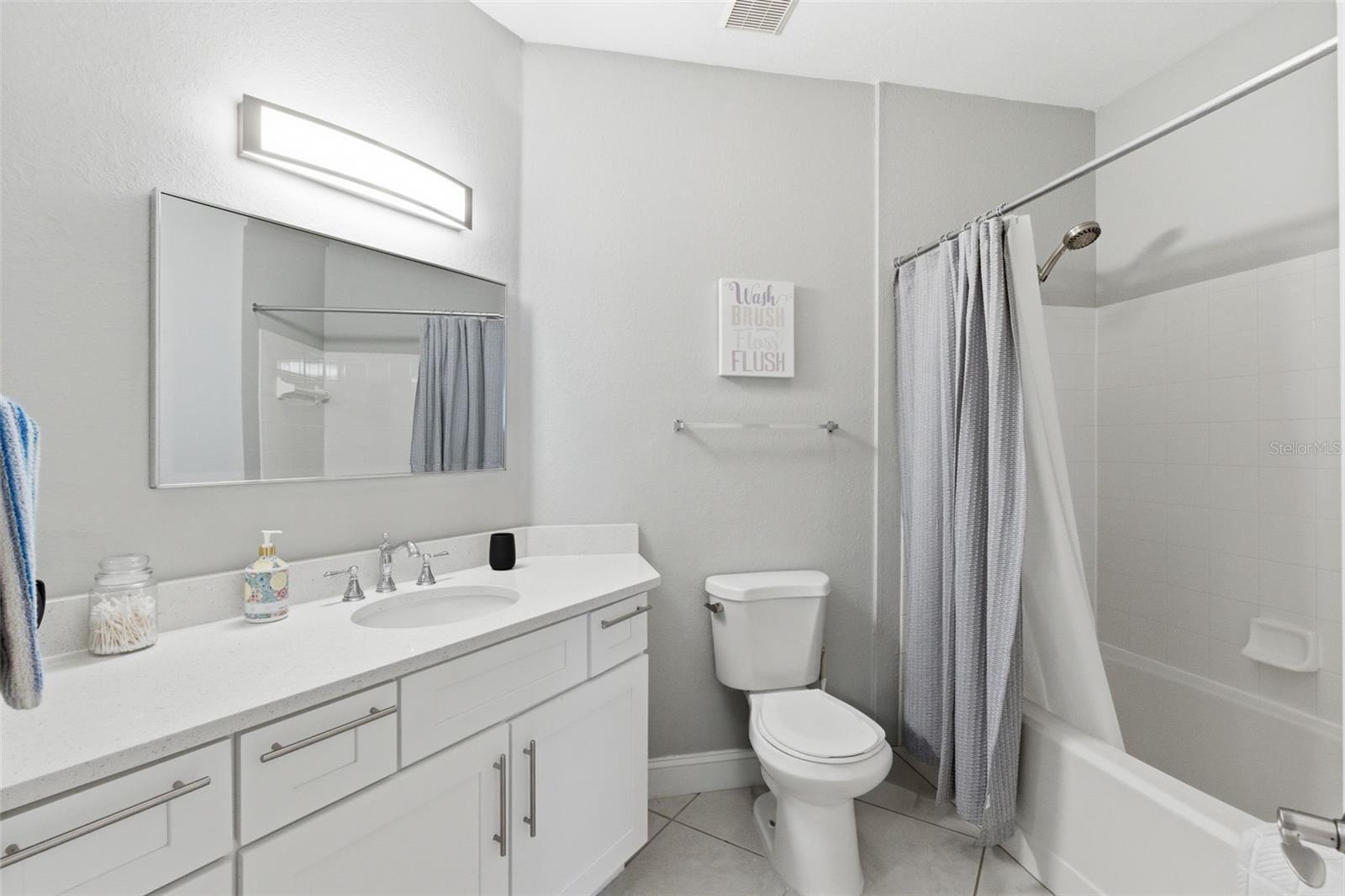 Image 32 of 68 For 4345 Bayside Village Drive 302