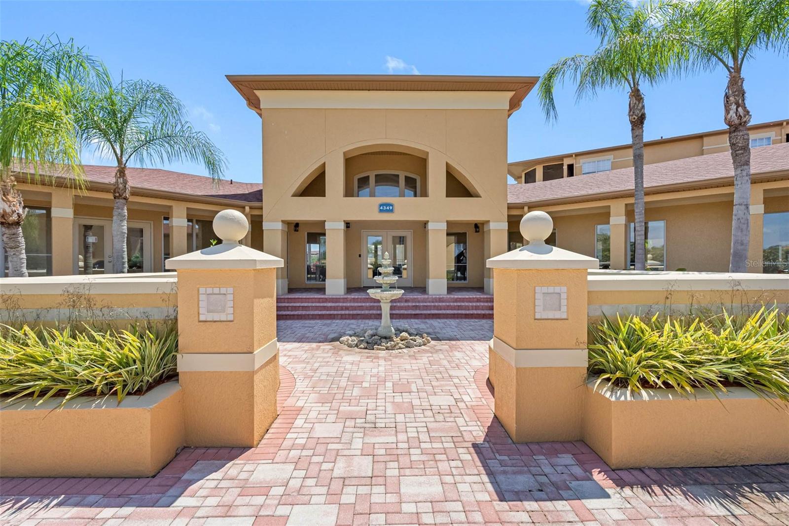 Image 38 of 68 For 4345 Bayside Village Drive 302