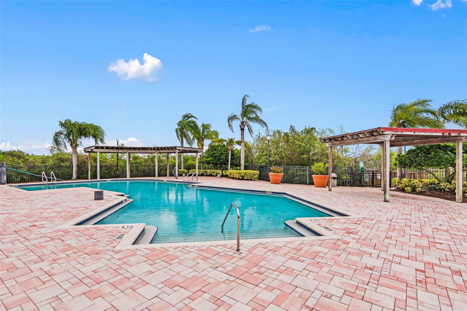 Image 41 of 68 For 4345 Bayside Village Drive 302