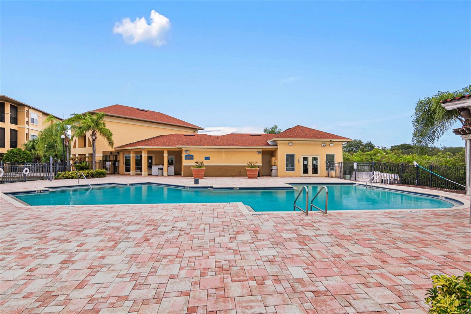 Image 43 of 68 For 4345 Bayside Village Drive 302