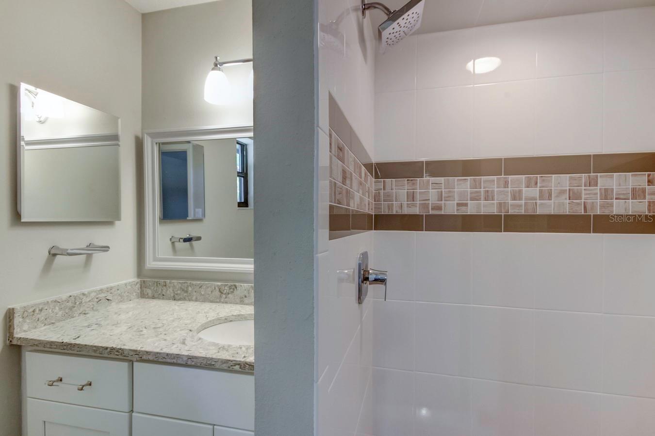 Image 17 of 29 For 1431 Noell Boulevard