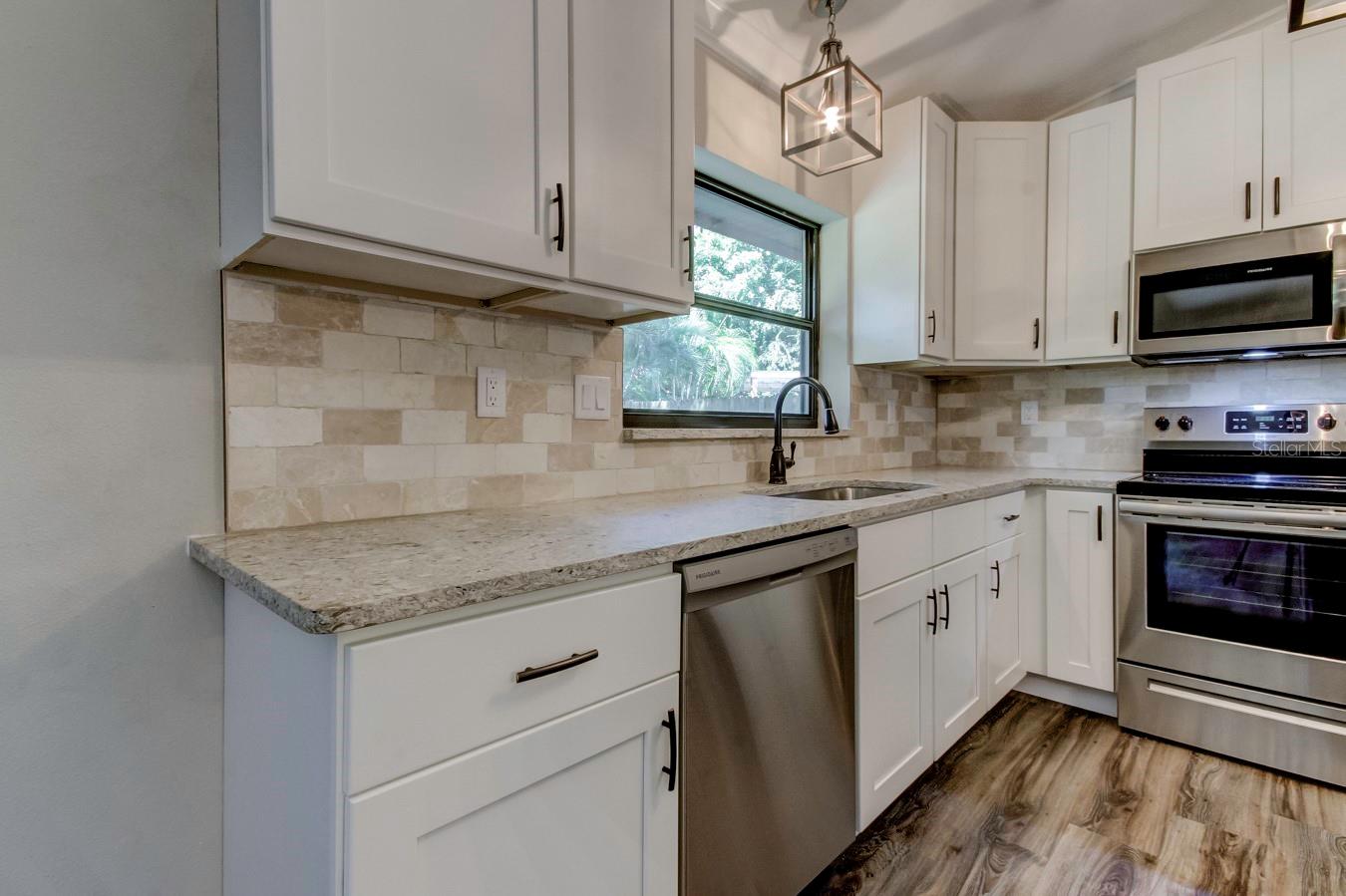 Image 2 of 29 For 1431 Noell Boulevard