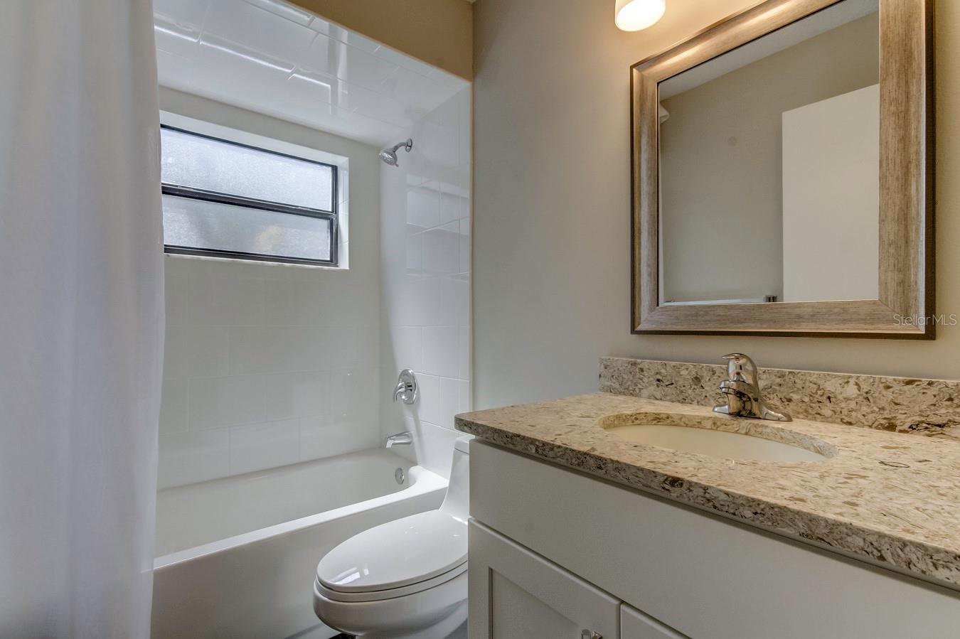 Image 24 of 29 For 1431 Noell Boulevard