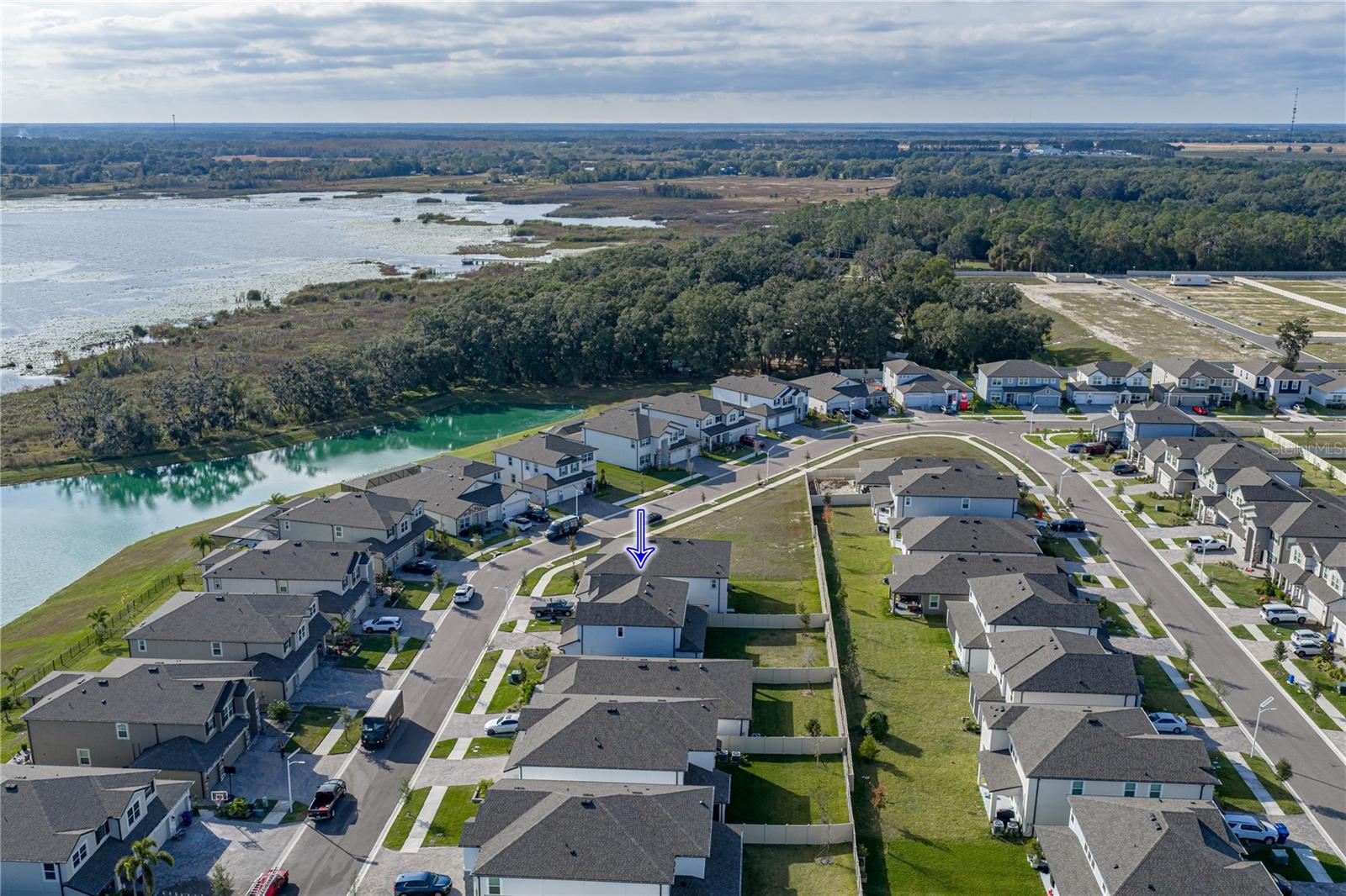 Image 41 of 58 For 9506 Crescent Ray Drive