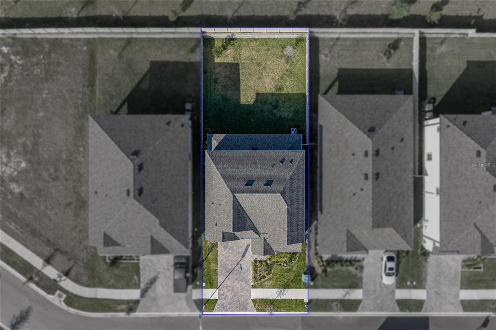 Image 7 of 58 For 9506 Crescent Ray Drive