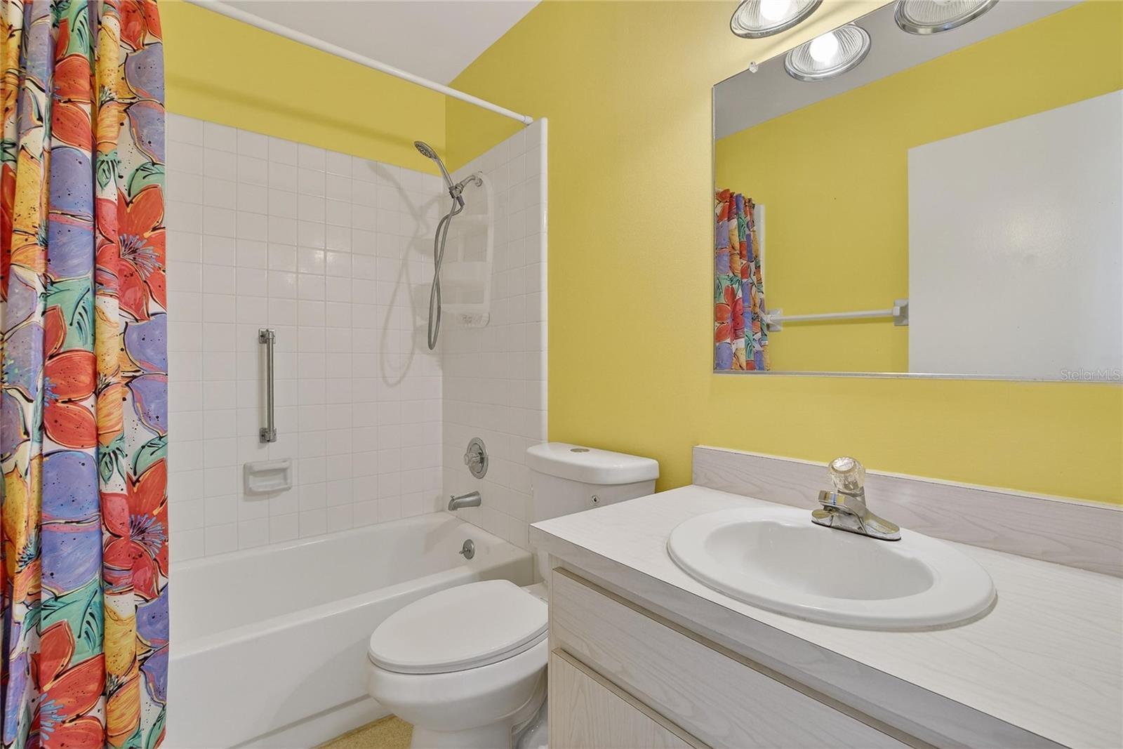 Image 11 of 33 For 2345 Glenmore Circle 0