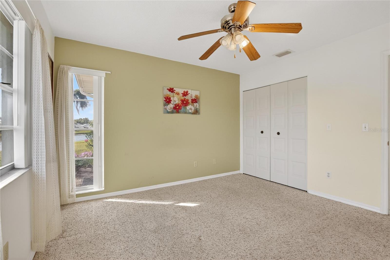 Image 13 of 33 For 2345 Glenmore Circle 0