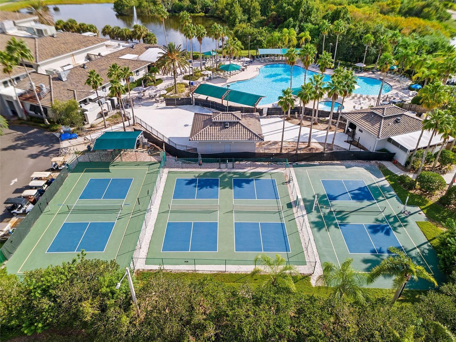 Image 29 of 33 For 2345 Glenmore Circle 0