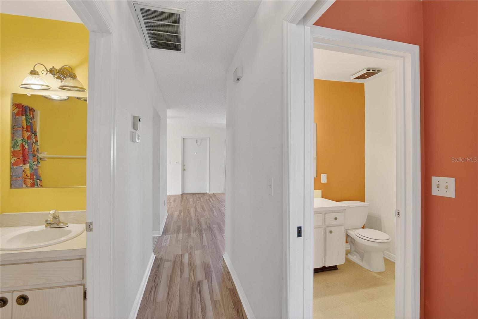 Image 9 of 33 For 2345 Glenmore Circle 0