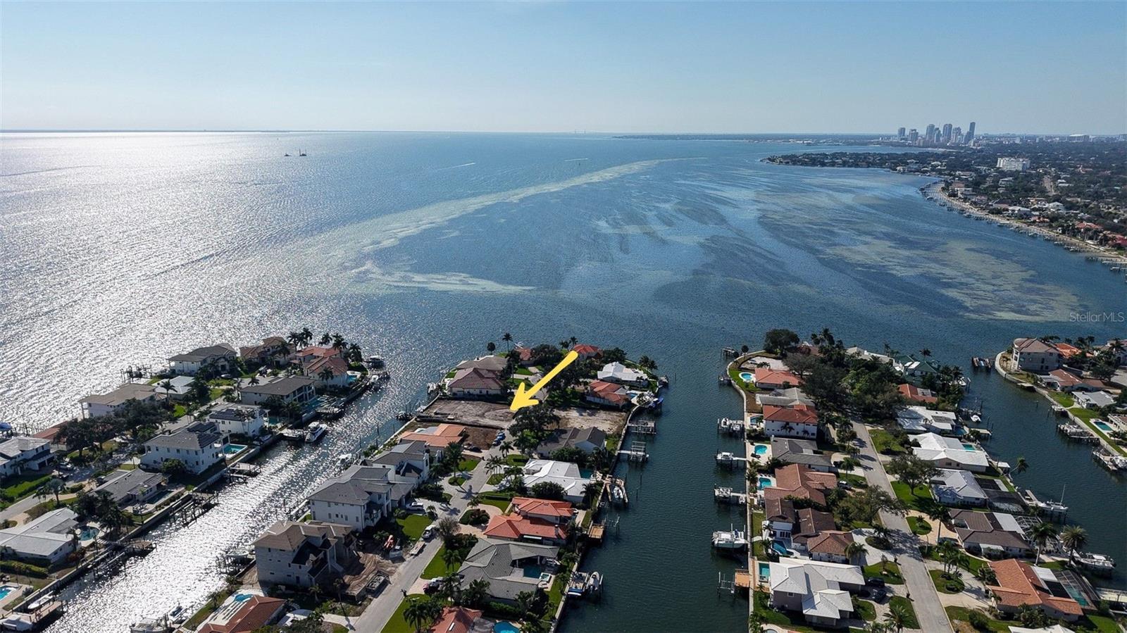 Image 3 of 14 For 1920 Hawaii Avenue Ne