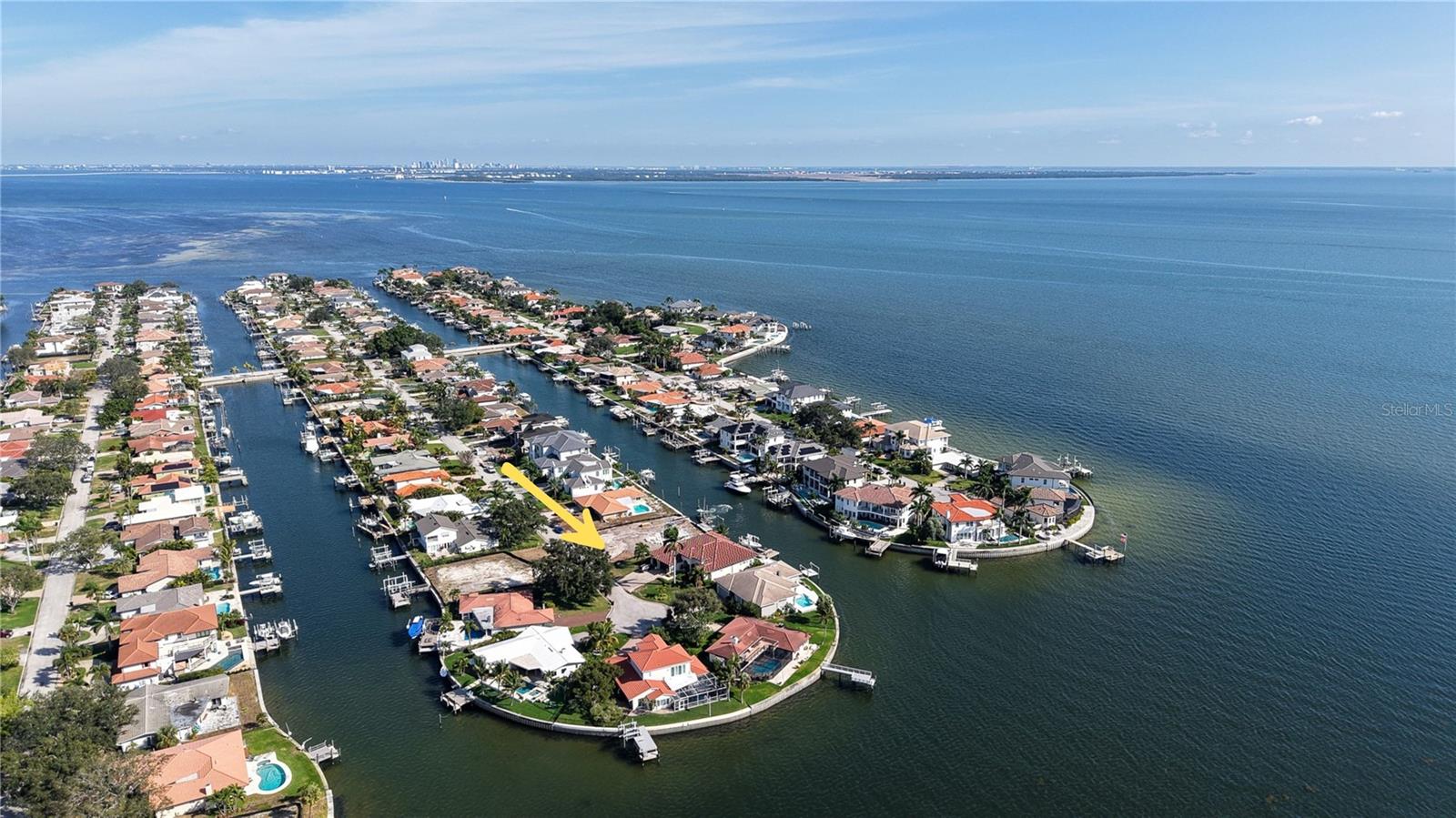 Image 4 of 14 For 1920 Hawaii Avenue Ne