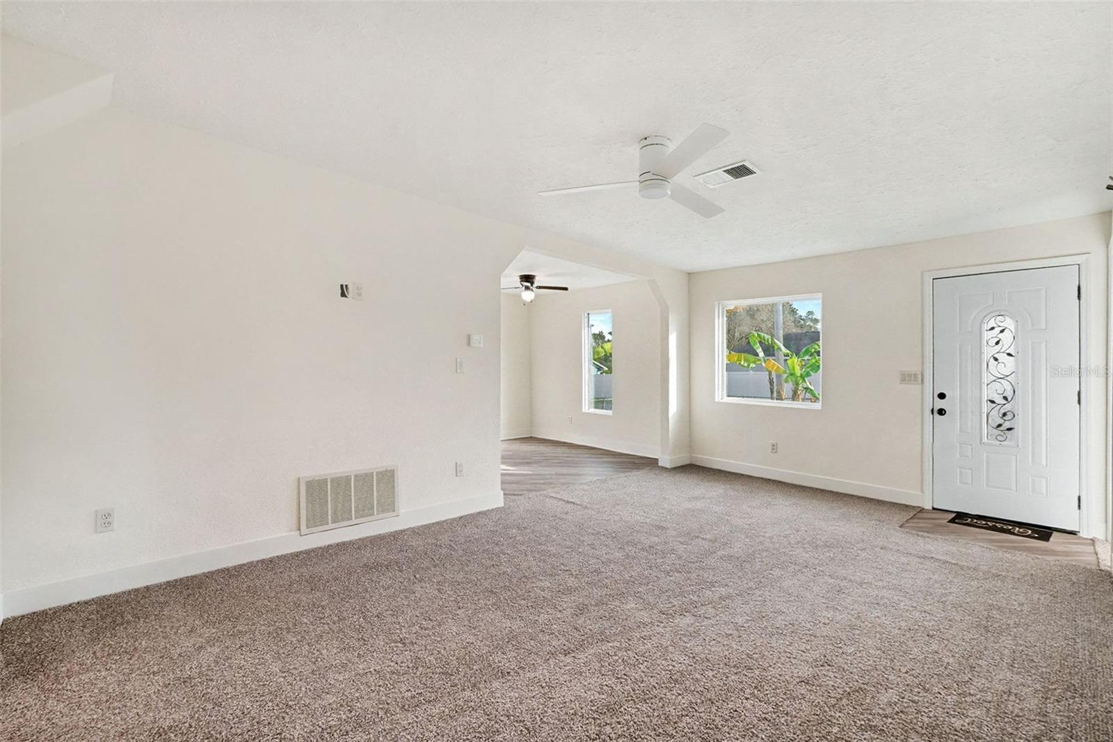 Image 10 of 34 For 37045 North Avenue