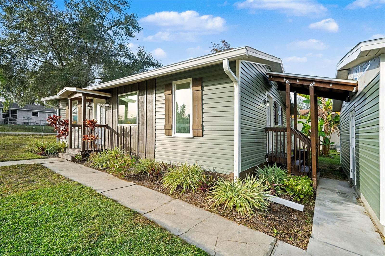 Image 7 of 34 For 37045 North Avenue