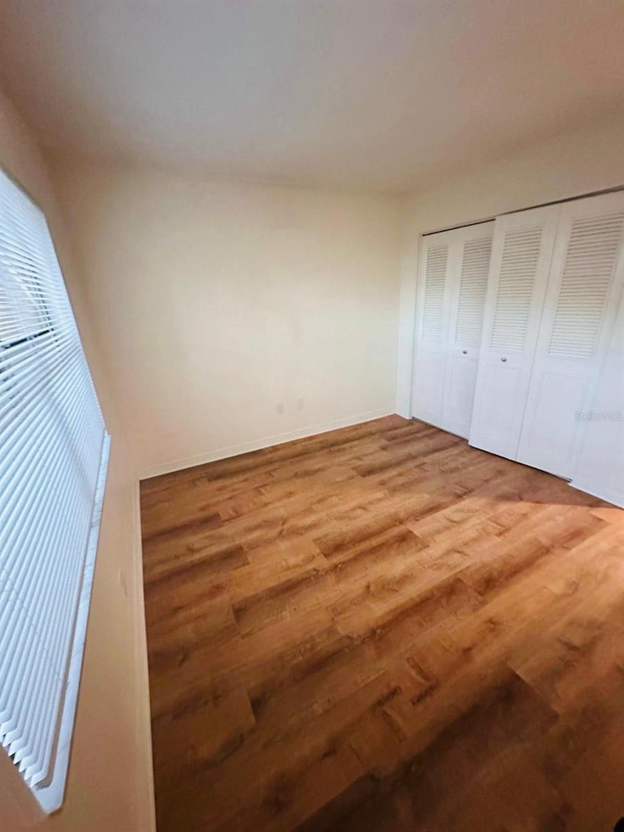 Image 10 of 24 For 4411 Shady Terrace Lane 107