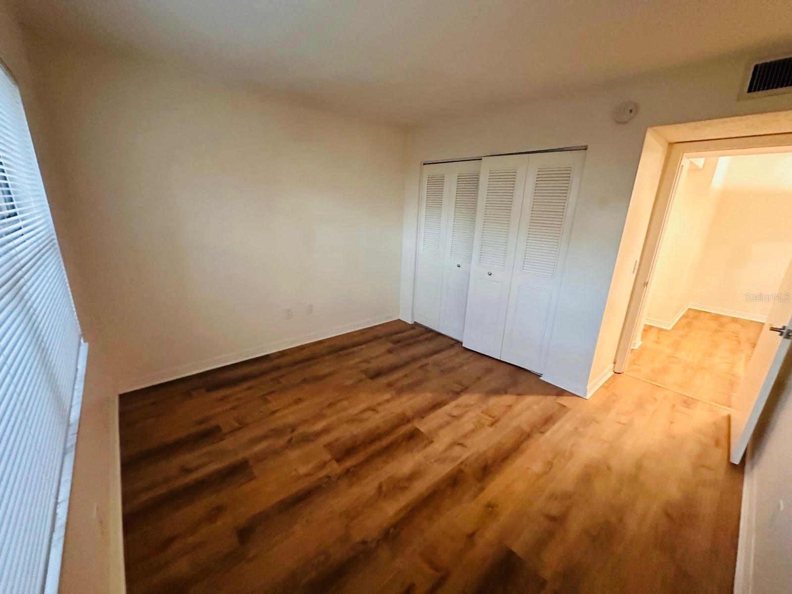 Image 18 of 24 For 4411 Shady Terrace Lane 107