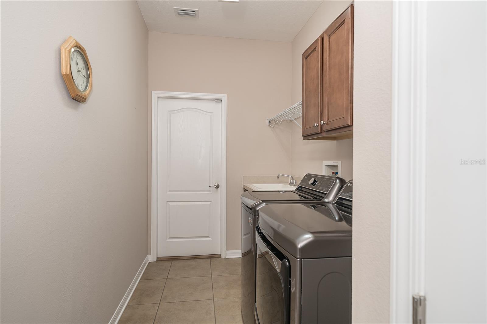 Image 19 of 73 For 29290 Grass Bunker Drive