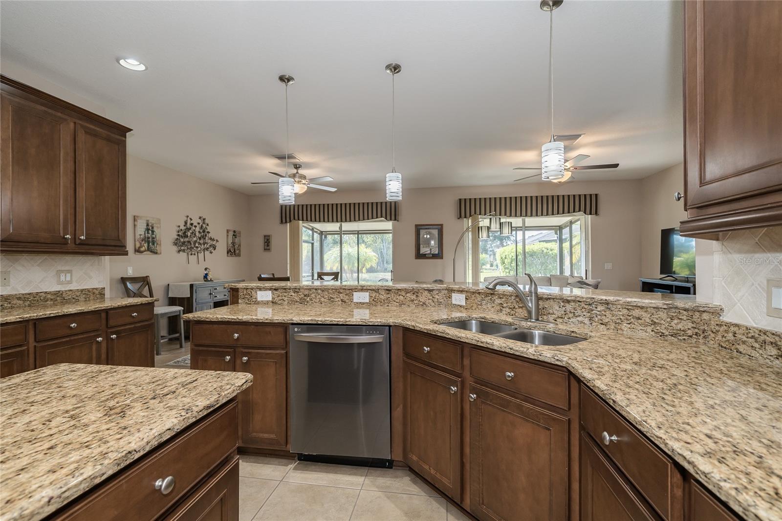 Image 34 of 73 For 29290 Grass Bunker Drive