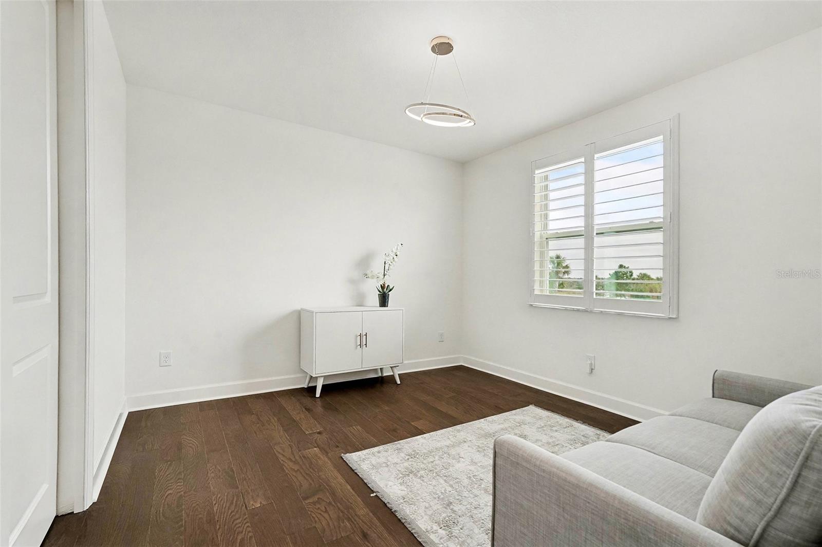 Image 19 of 41 For 32423 Rosewood Meadow Lane