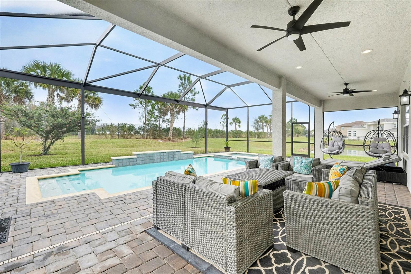 Image 25 of 41 For 32423 Rosewood Meadow Lane