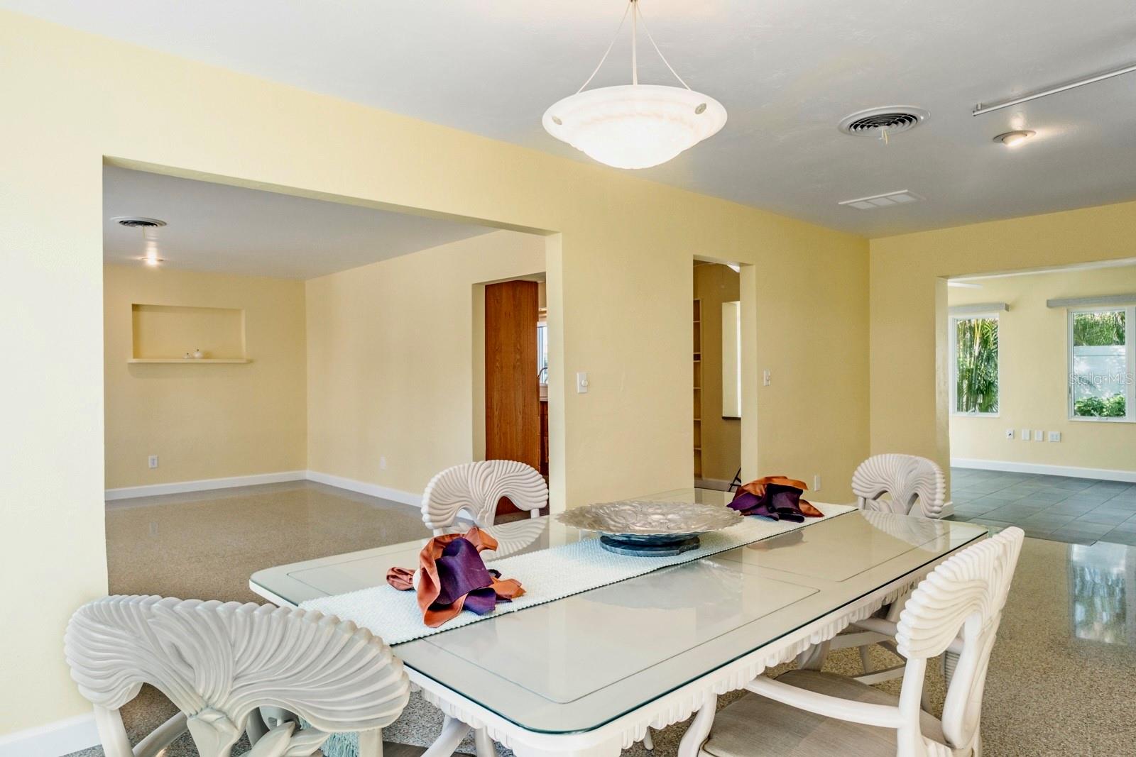 Image 12 of 42 For 4550 Plaza Way