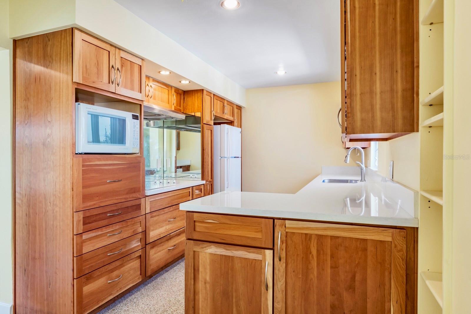 Image 13 of 42 For 4550 Plaza Way