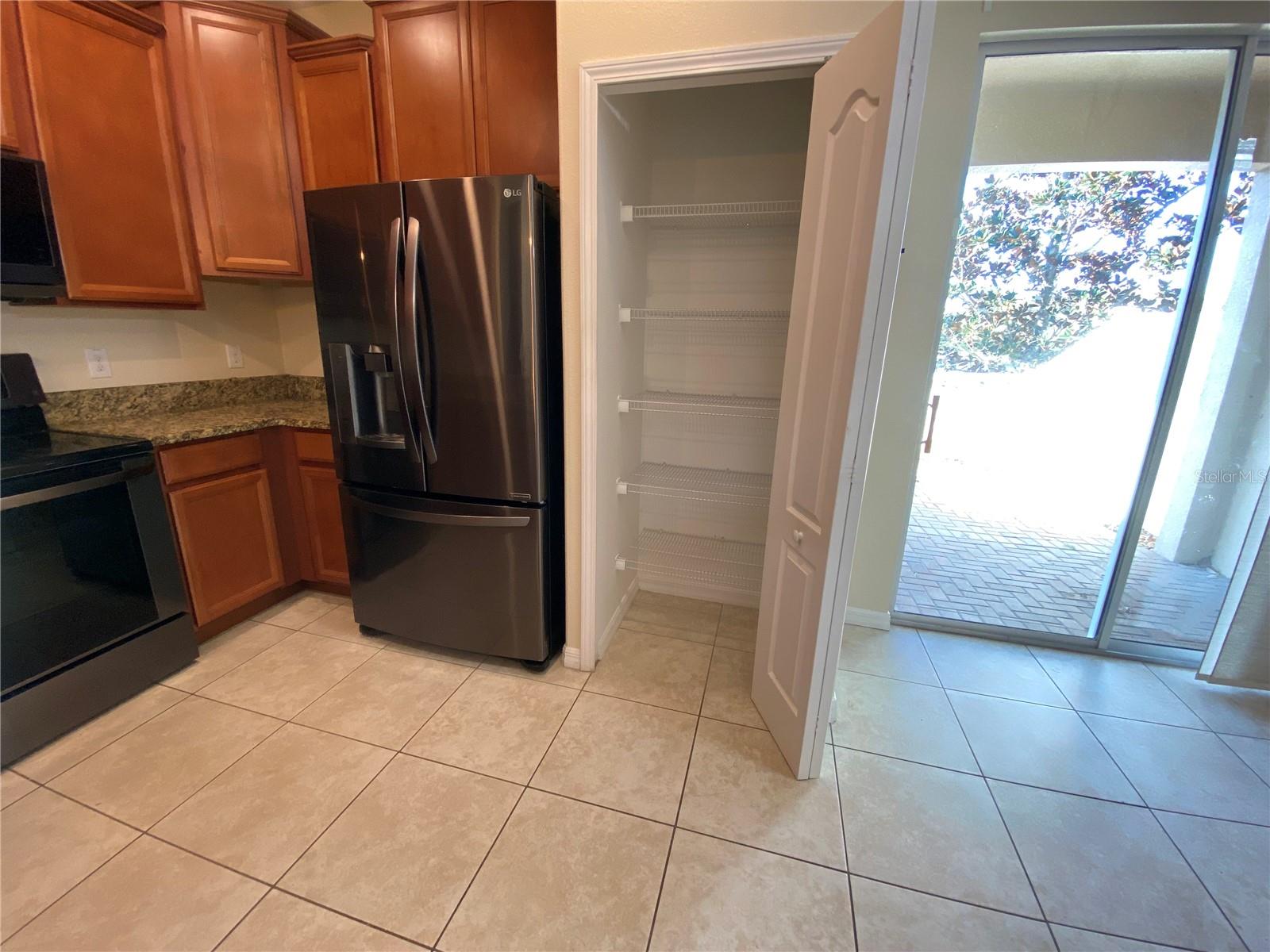 Image 6 of 31 For 12013 Greengate Drive