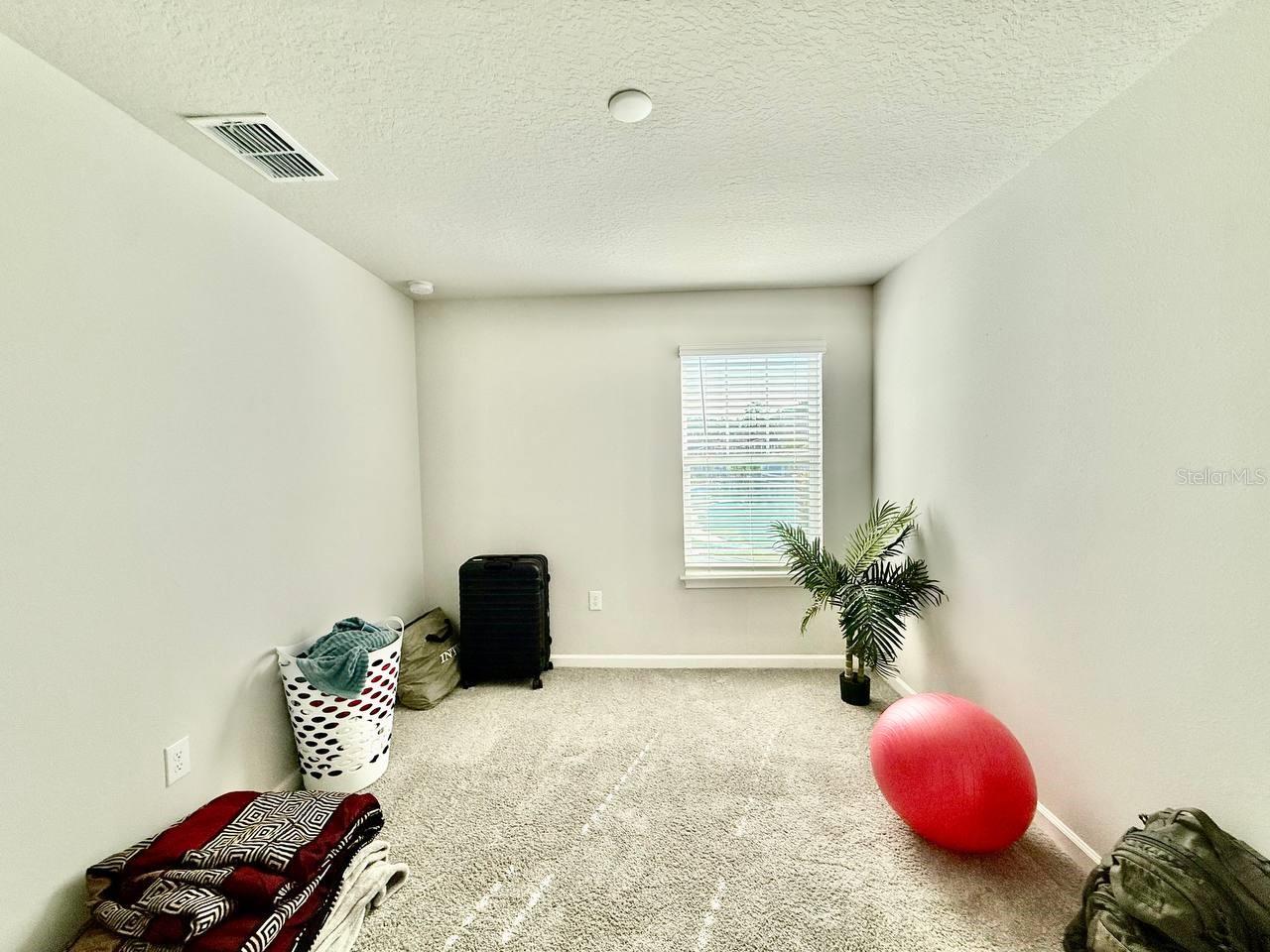 Listing photo id 17 for 8319 Wildflower Glen Avenue